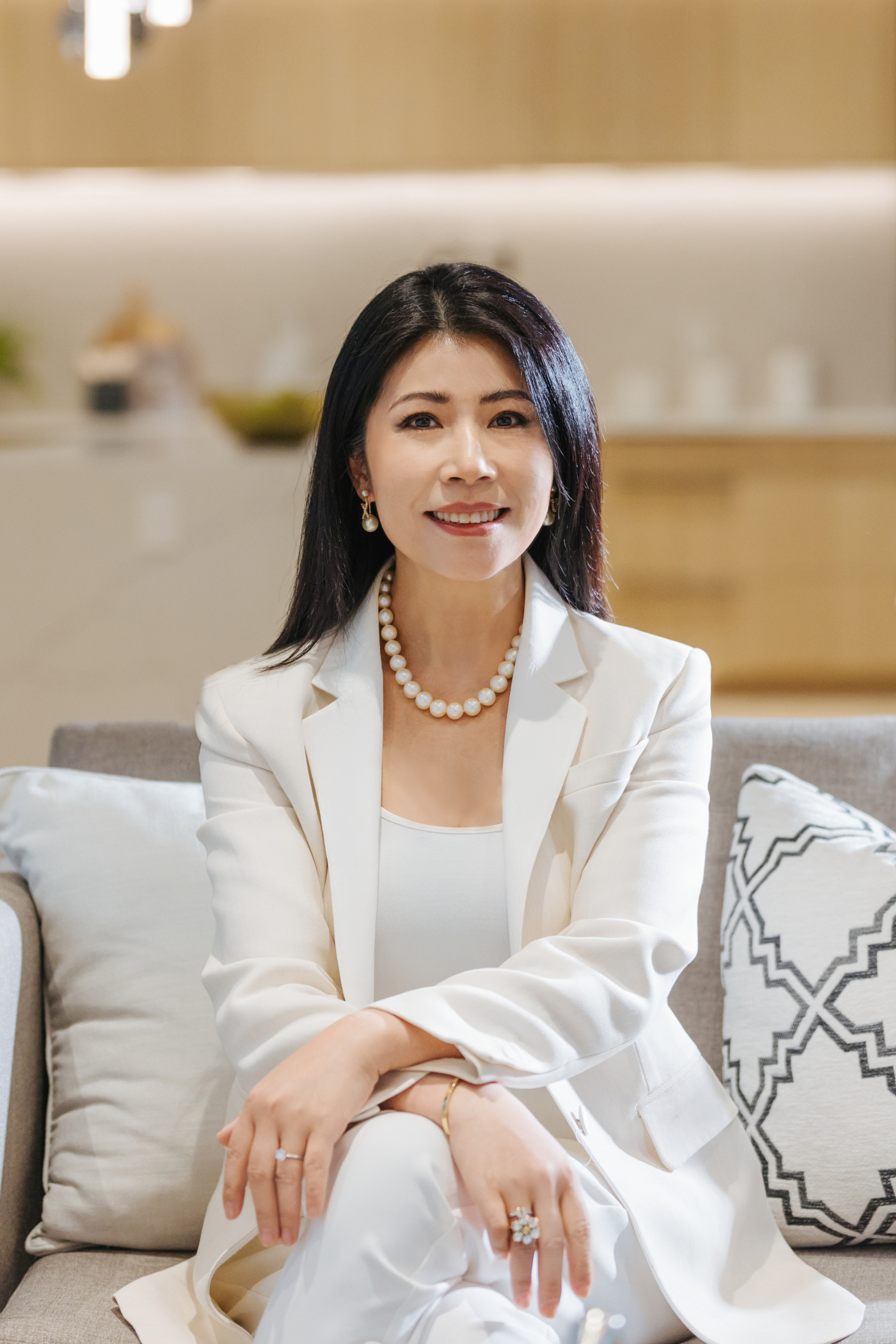 Lena Xu : LEADING LUXURY HOME REALTOR IN SOUTH SURREY/WHITE